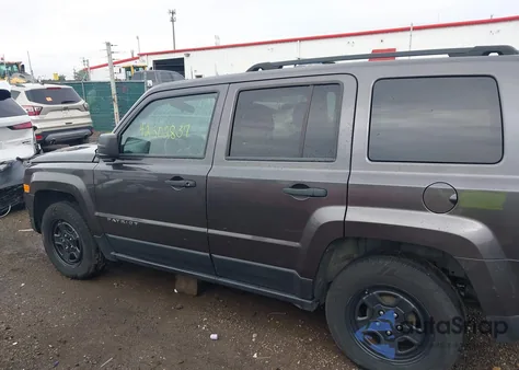 2015 Jeep Patriot Sport из США, поврежденный, VIN 1C4NJPBB2FD398064